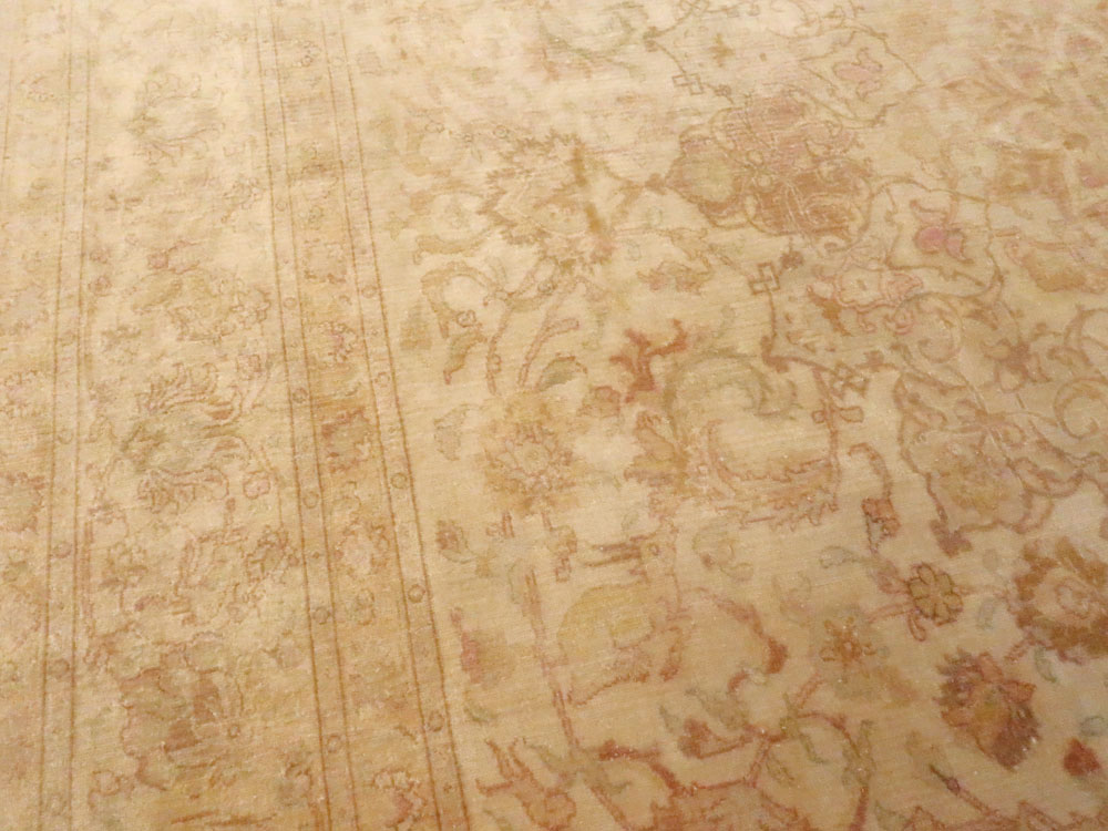 Vintage Persian Tabriz Carpet, No.13998 - Galerie Shabab