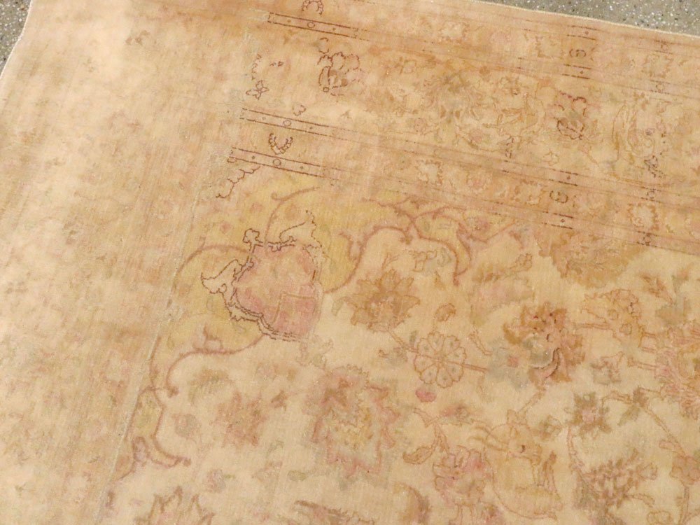 Vintage Persian Tabriz Carpet, No.13998 - Galerie Shabab