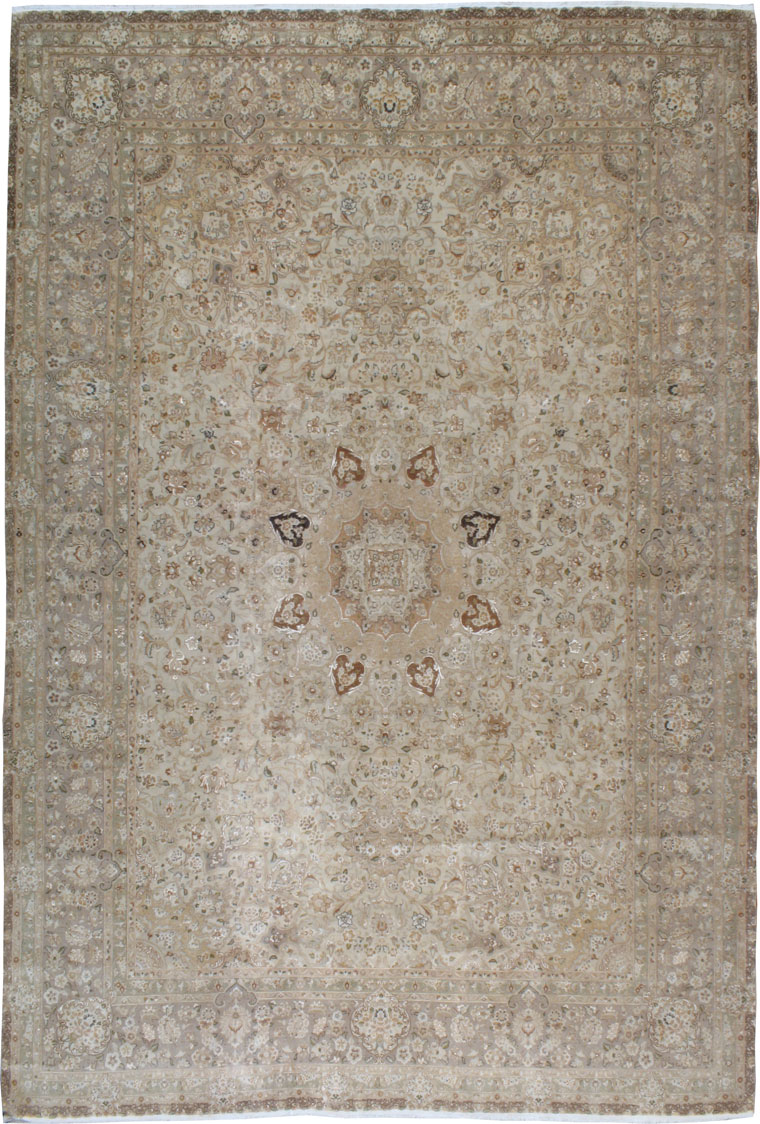 A Tabriz Carpet, No.14010 - Galerie Shabab