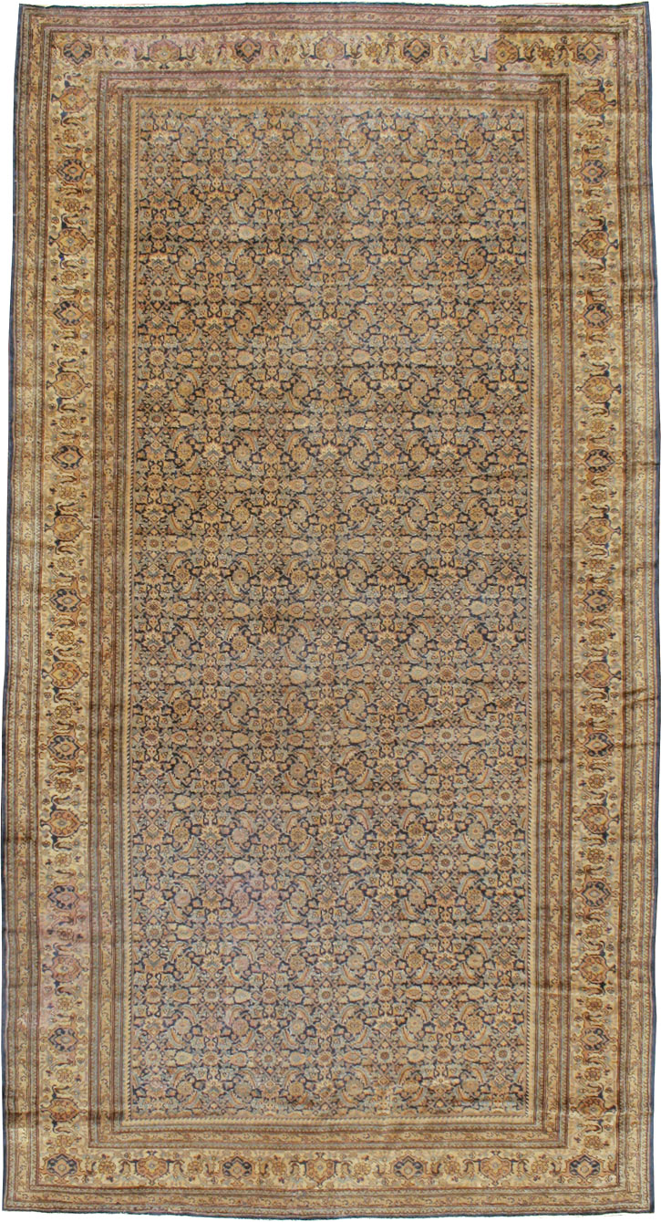 Antique Persian Tabriz Rug, No.14031 - Galerie Shabab