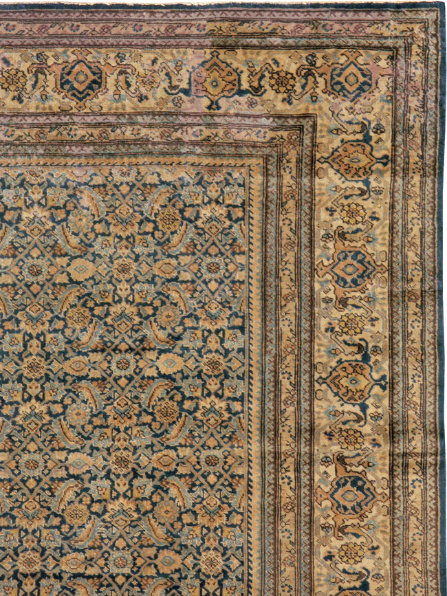 Antique Persian Tabriz Rug, No.14031 - Galerie Shabab