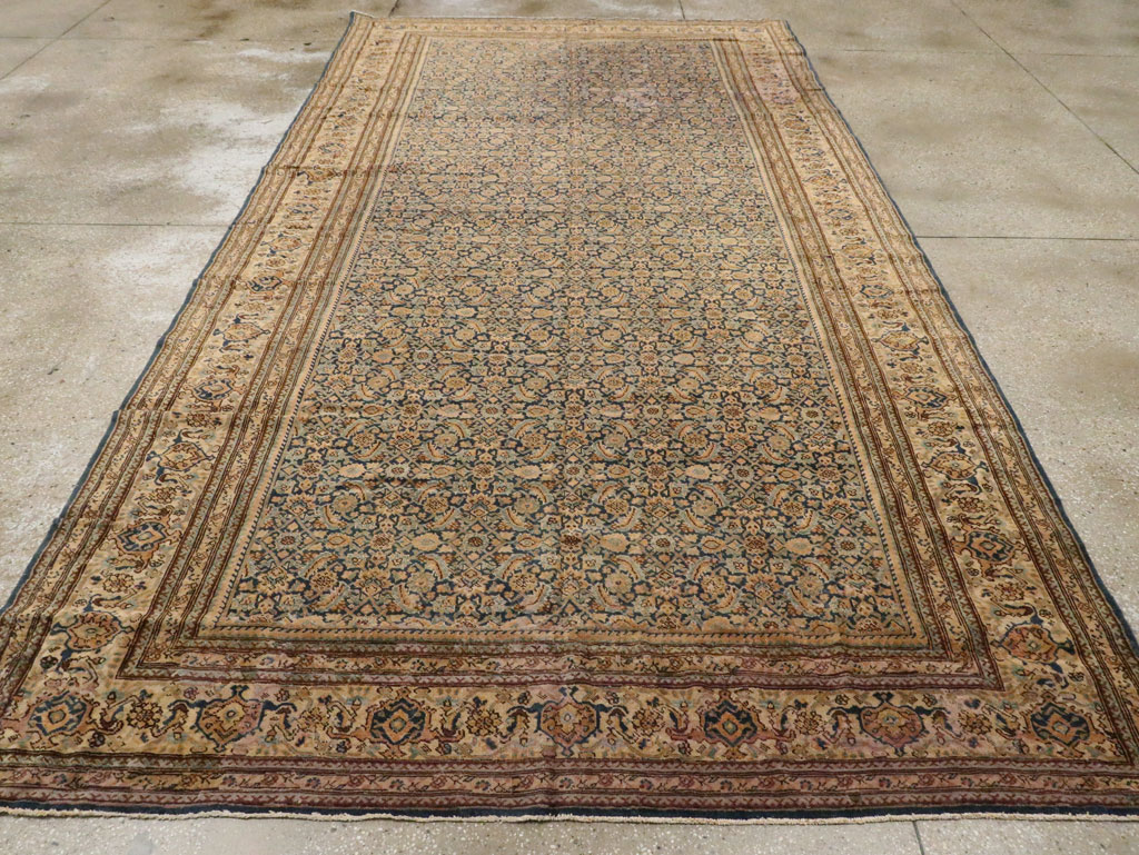 Antique Persian Tabriz Rug, No.14031 - Galerie Shabab