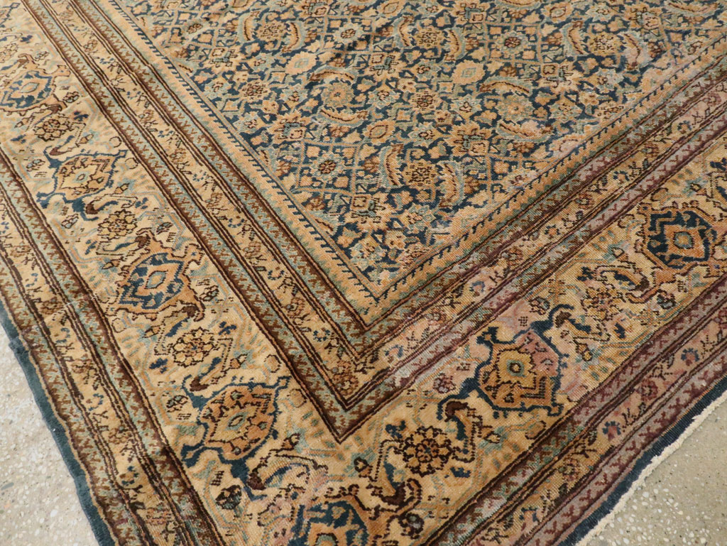 Antique Persian Tabriz Rug, No.14031 - Galerie Shabab