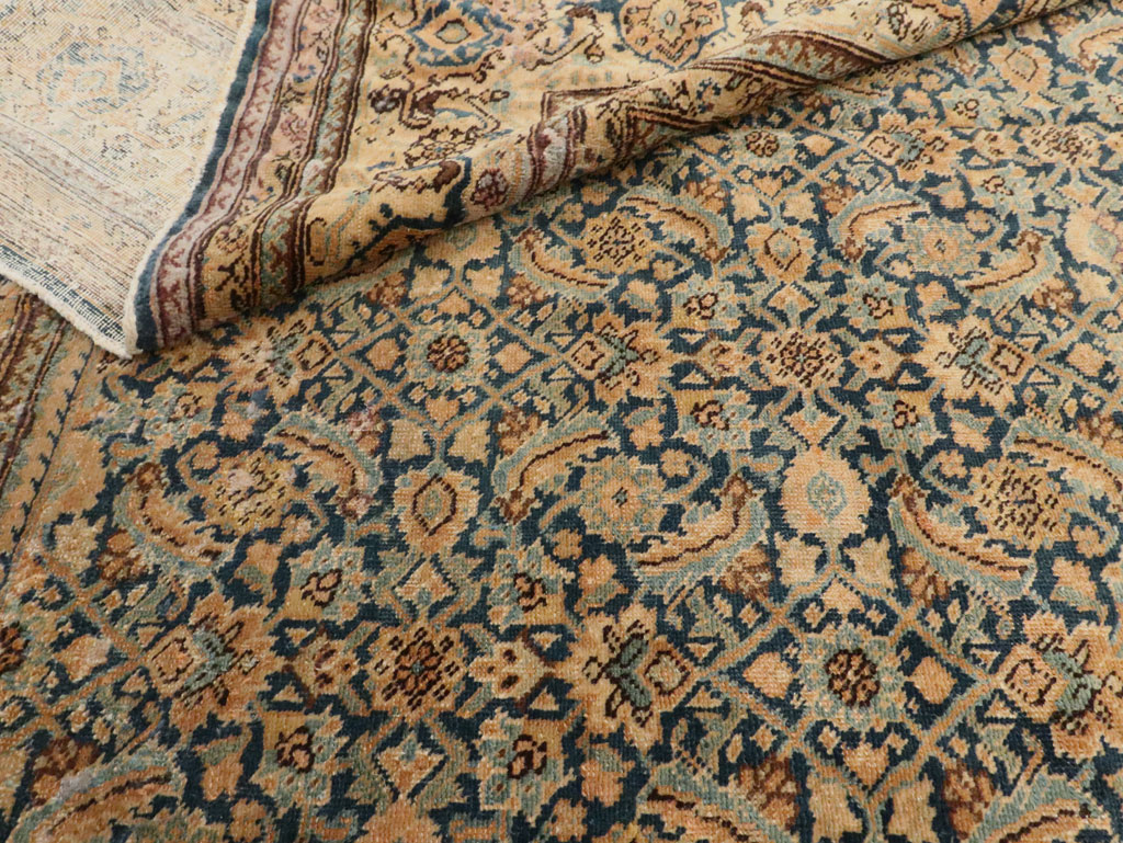 Antique Persian Tabriz Rug, No.14031 - Galerie Shabab