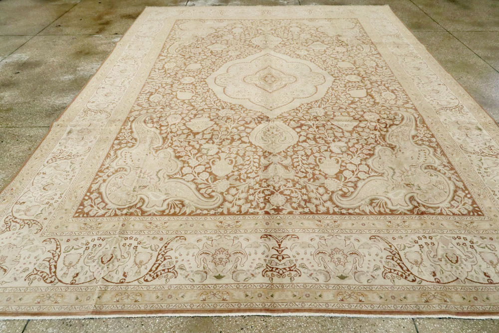 Vintage Persian Tabriz Carpet, No.14068 - Galerie Shabab