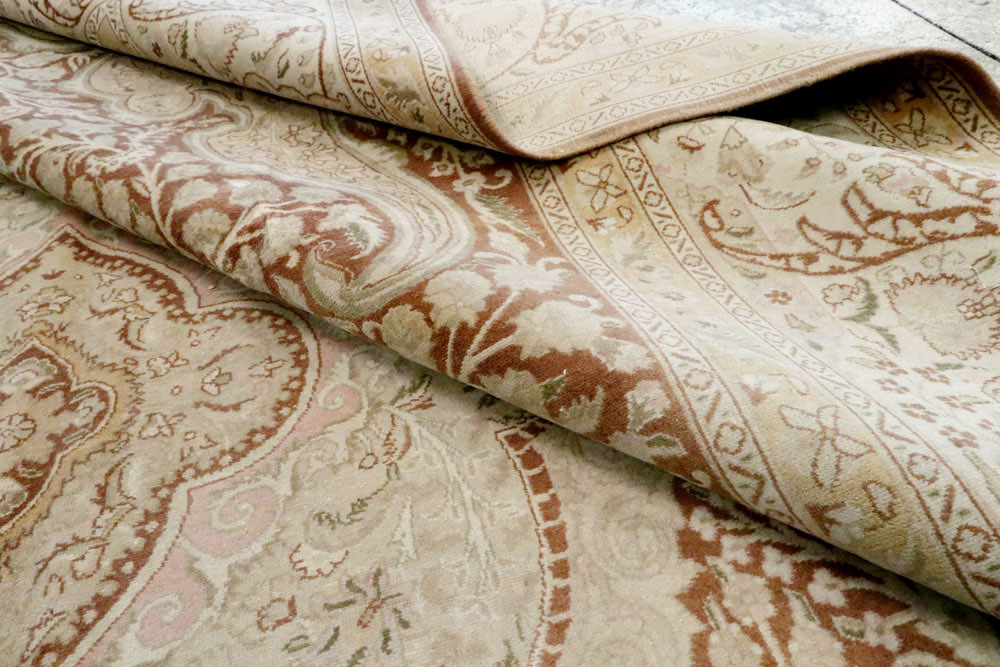 Vintage Persian Tabriz Carpet, No.14068 - Galerie Shabab