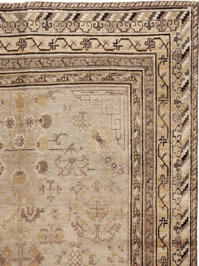 Antique East Turkestan Khotan Carpet, No.14075 - Galerie Shabab