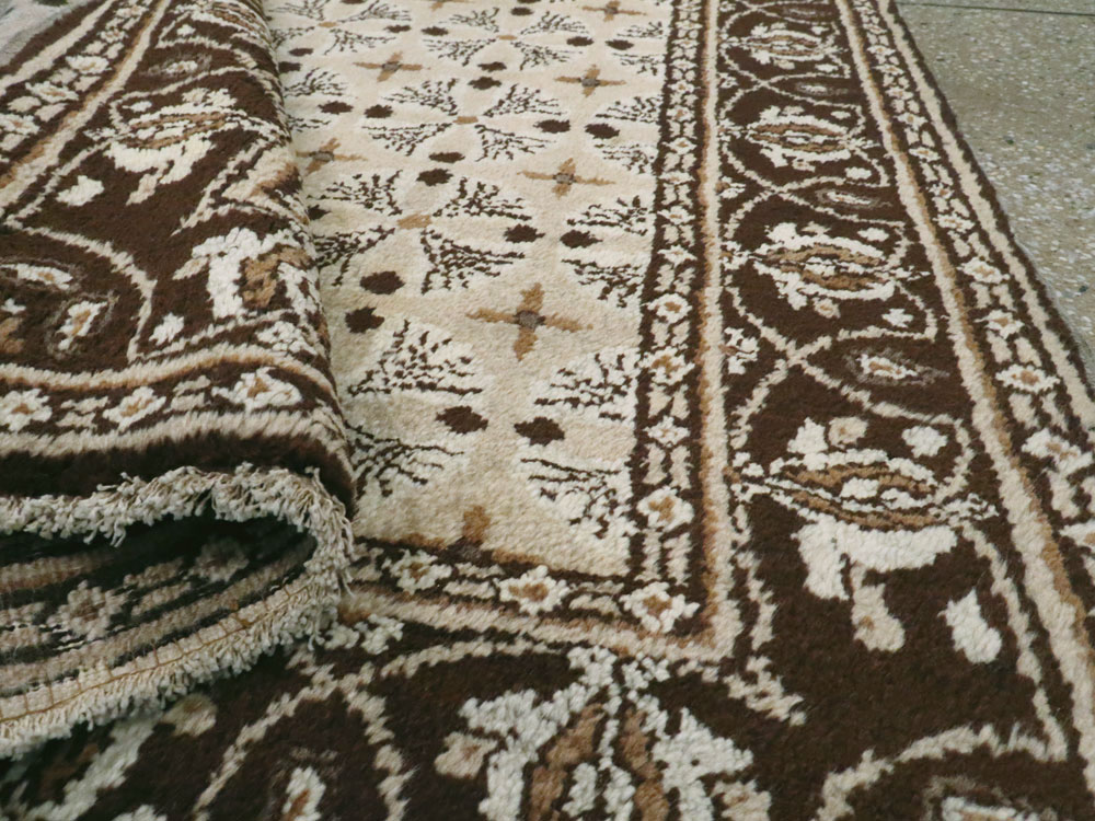 Vintage Indian Agra Rug, No.14086 - Galerie Shabab