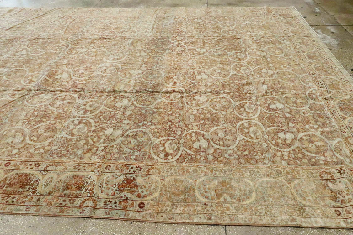 Antique Persian Lavar Kerman Carpet, No.14091 - Galerie Shabab