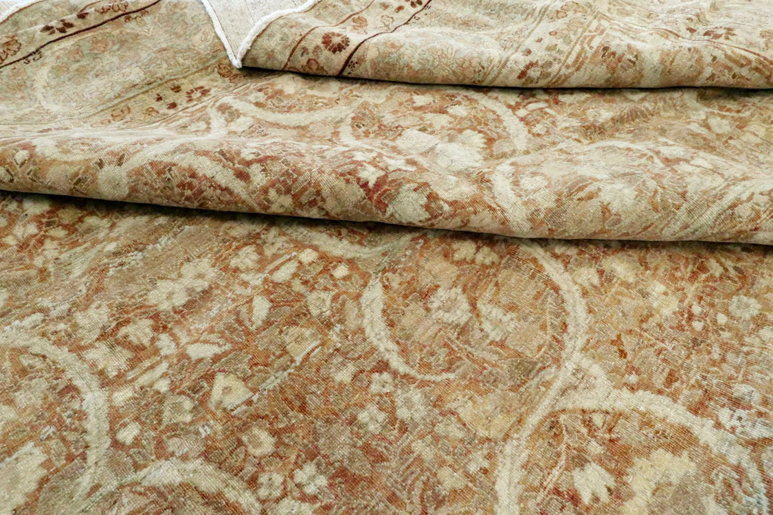 Antique Persian Lavar Kerman Carpet, No.14091 - Galerie Shabab