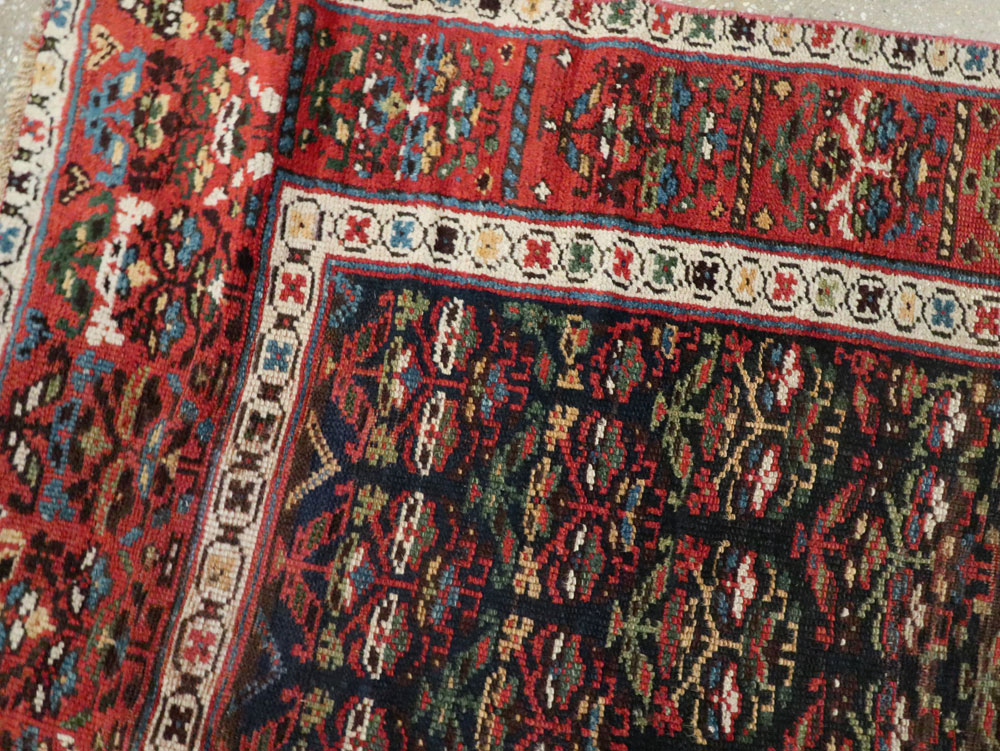 Antique Persian Kurdish Rug, No.14092 - Galerie Shabab