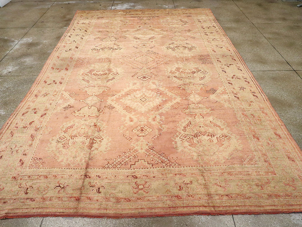 Antique Turkish Oushak Carpet, No.14106 - Galerie Shabab