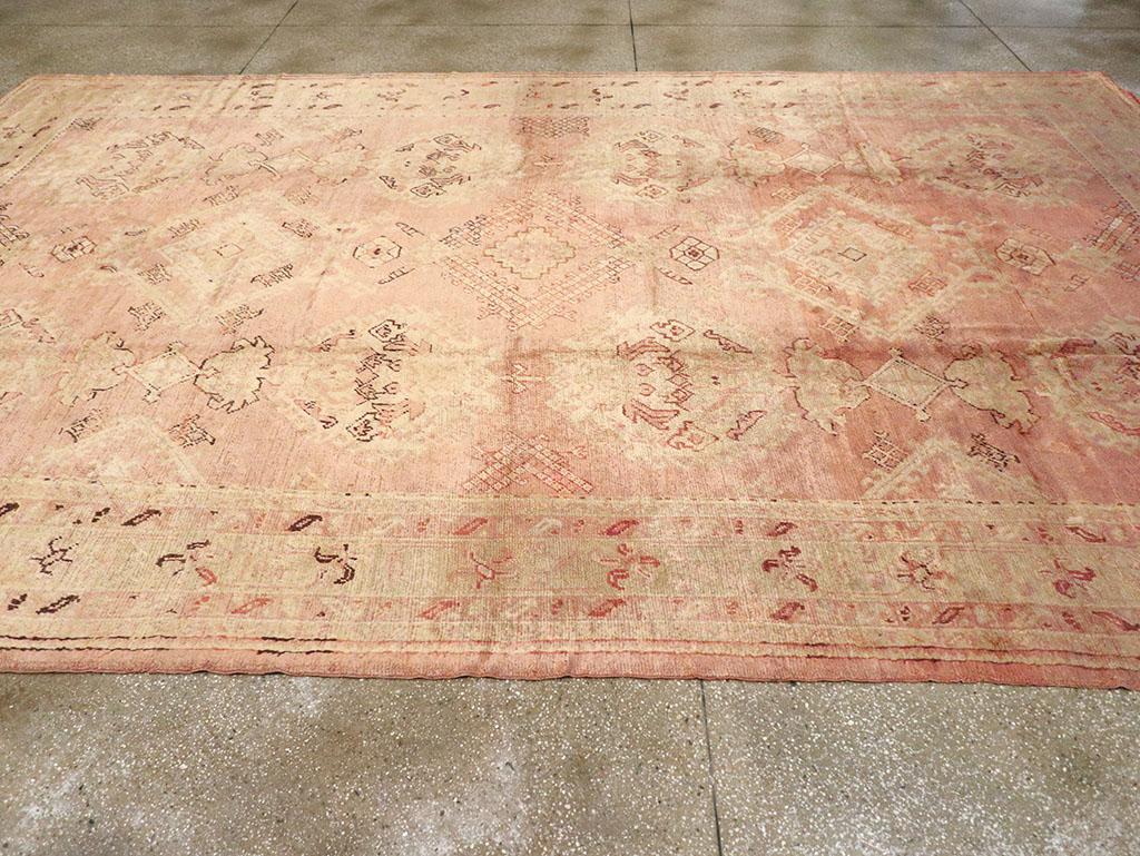 Antique Turkish Oushak Carpet, No.14106 - Galerie Shabab