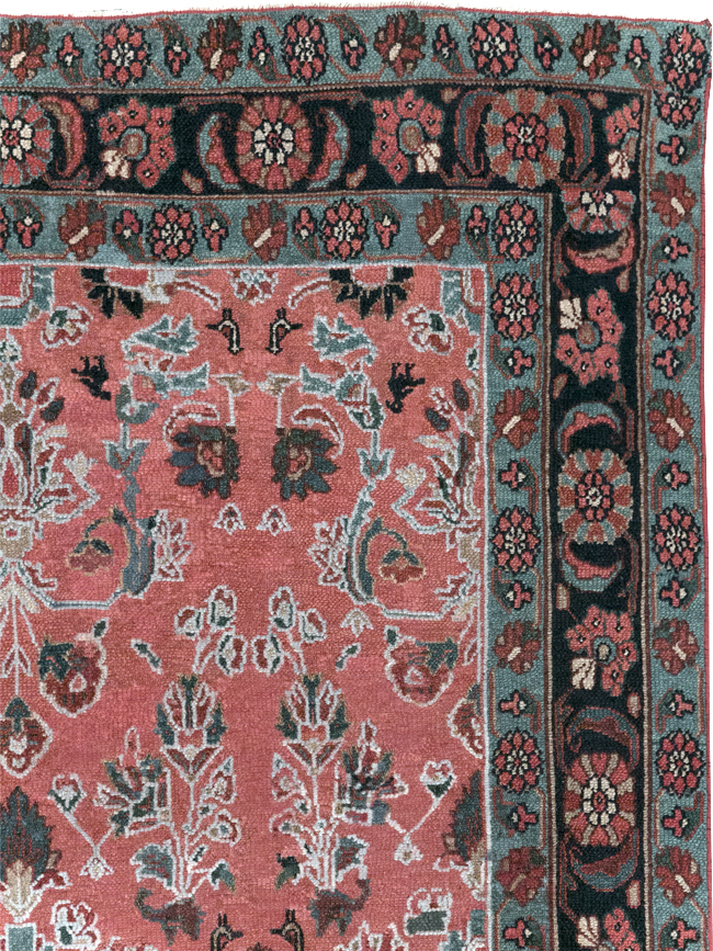 Vintage Persian Bibikabad Accent Rug, No.14114 - Galerie Shabab