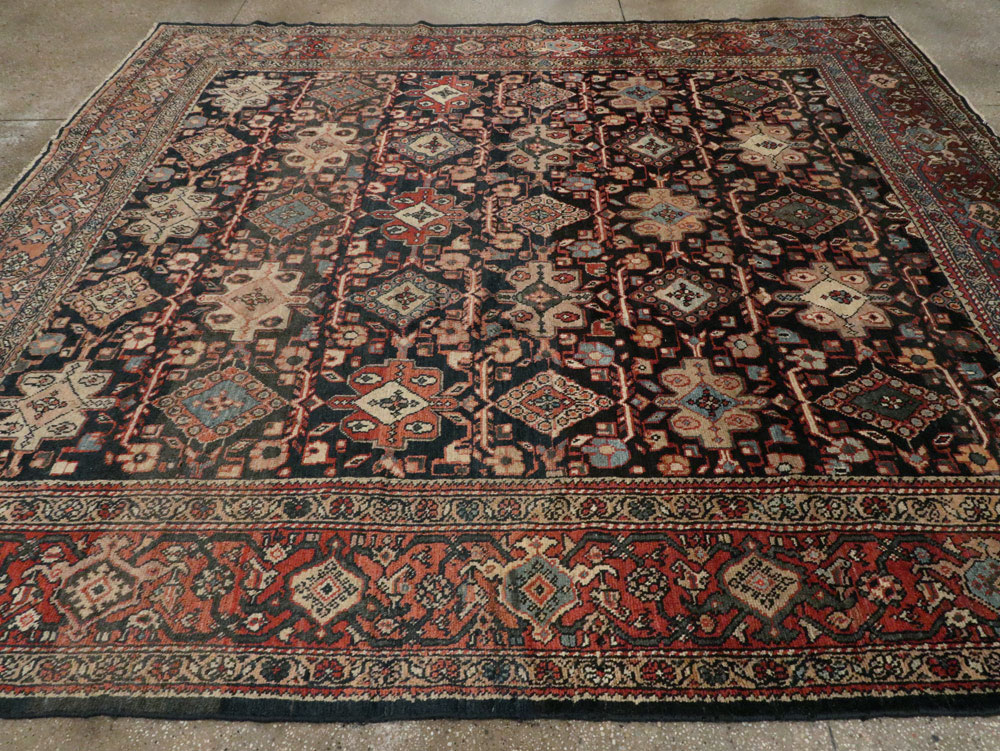 Antique Persian Mahal Carpet, No.14147 - Galerie Shabab