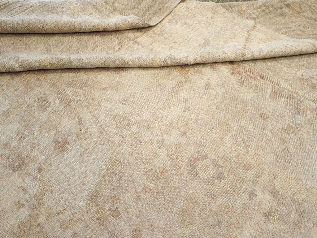 Antique Turkish Oushak Carpet, No.14155 - Galerie Shabab