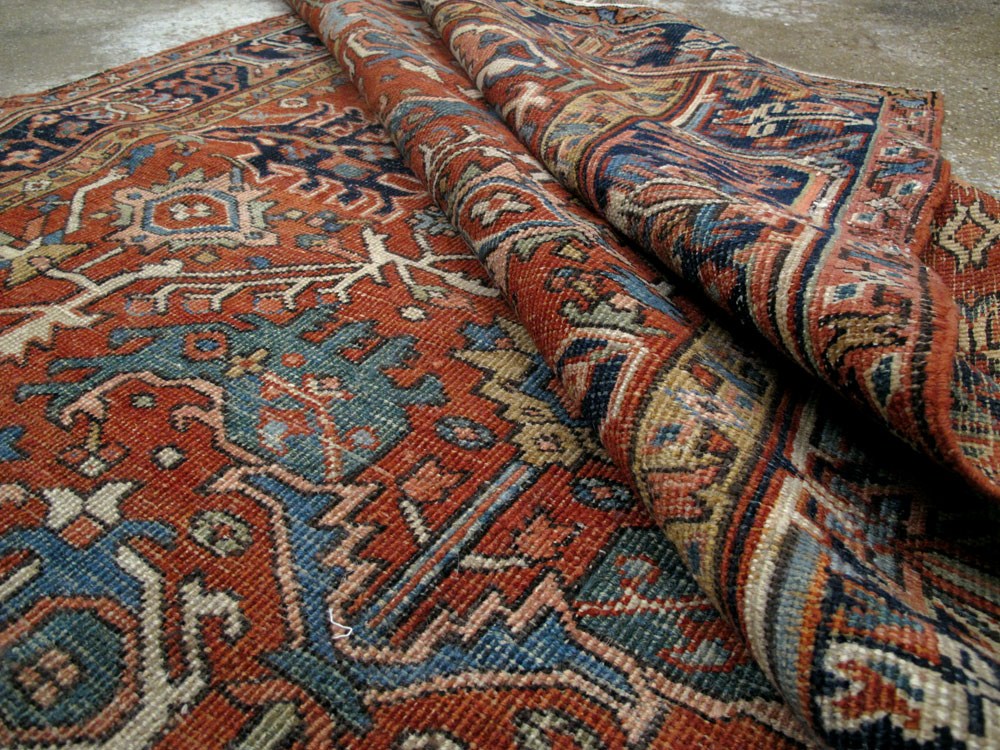 Vintage Persian Heriz Carpet, No.14158 - Galerie Shabab