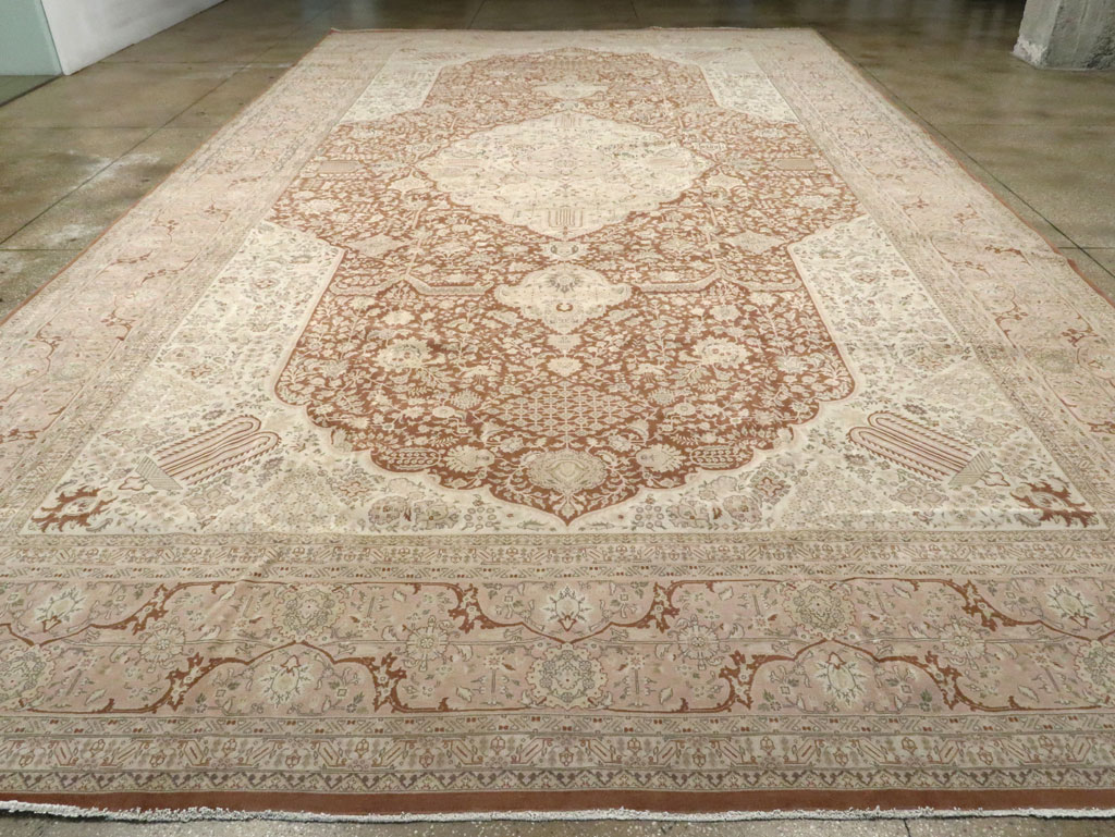 Vintage Persian Tabriz Carpet, No.14173 - Galerie Shabab