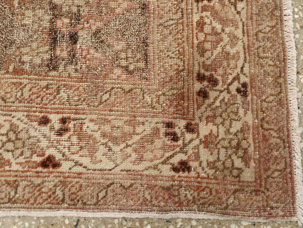 Antique Persian Tabriz Hagi Jalili Rug, No.14180 - Galerie Shabab