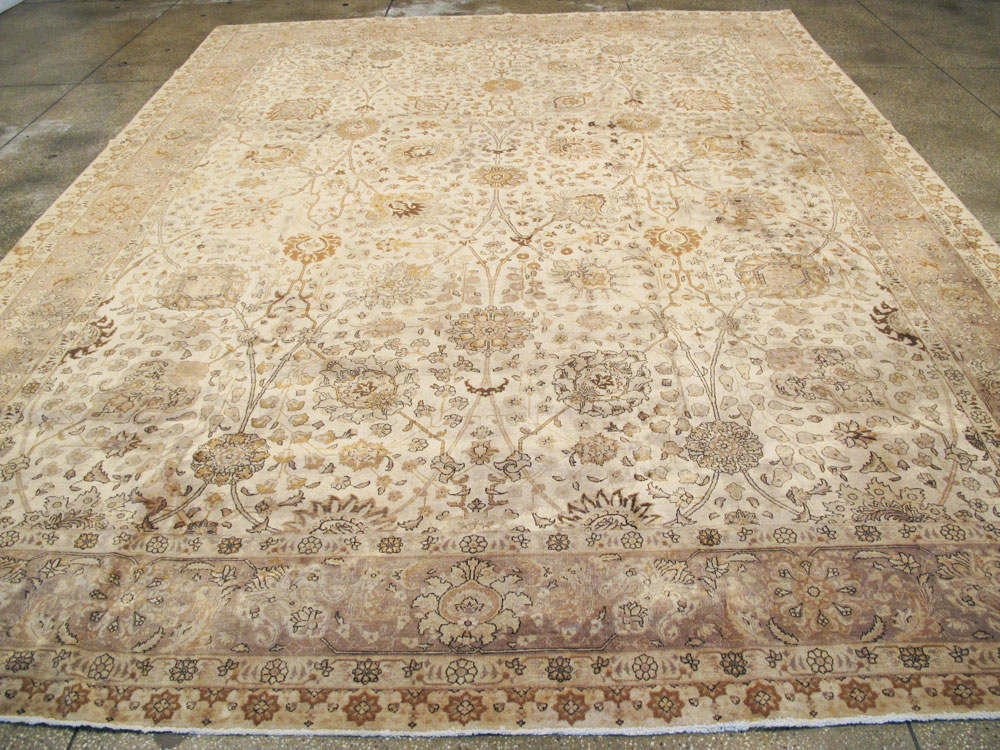 Vintage Persian Tabriz Carpet, No.14183 - Galerie Shabab