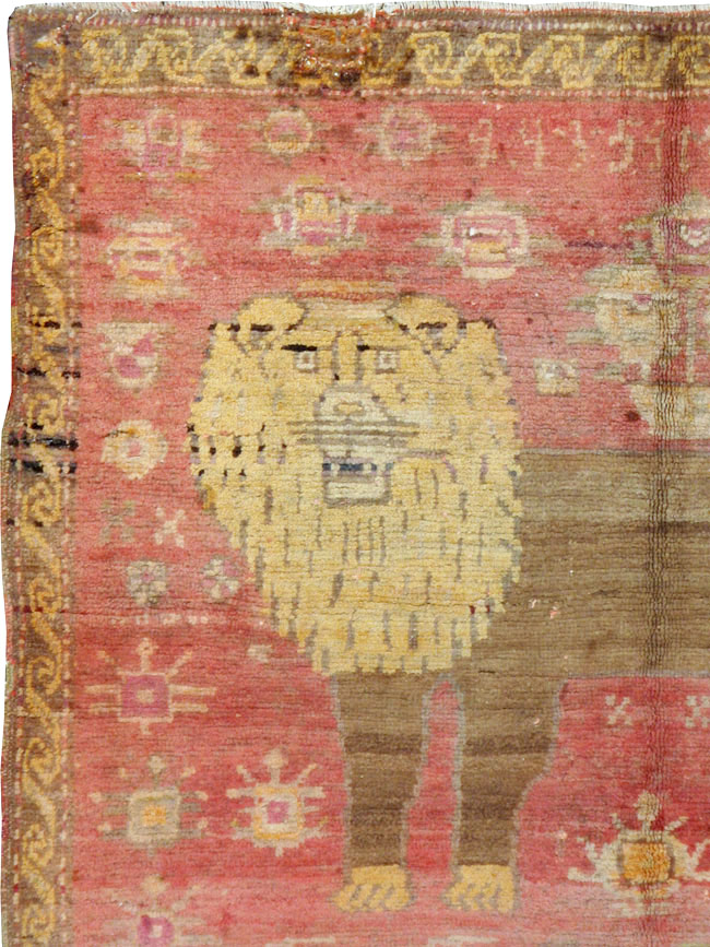 Antique  Caucasian Karabagh Pictorial Rug, No.14195 - Galerie Shabab