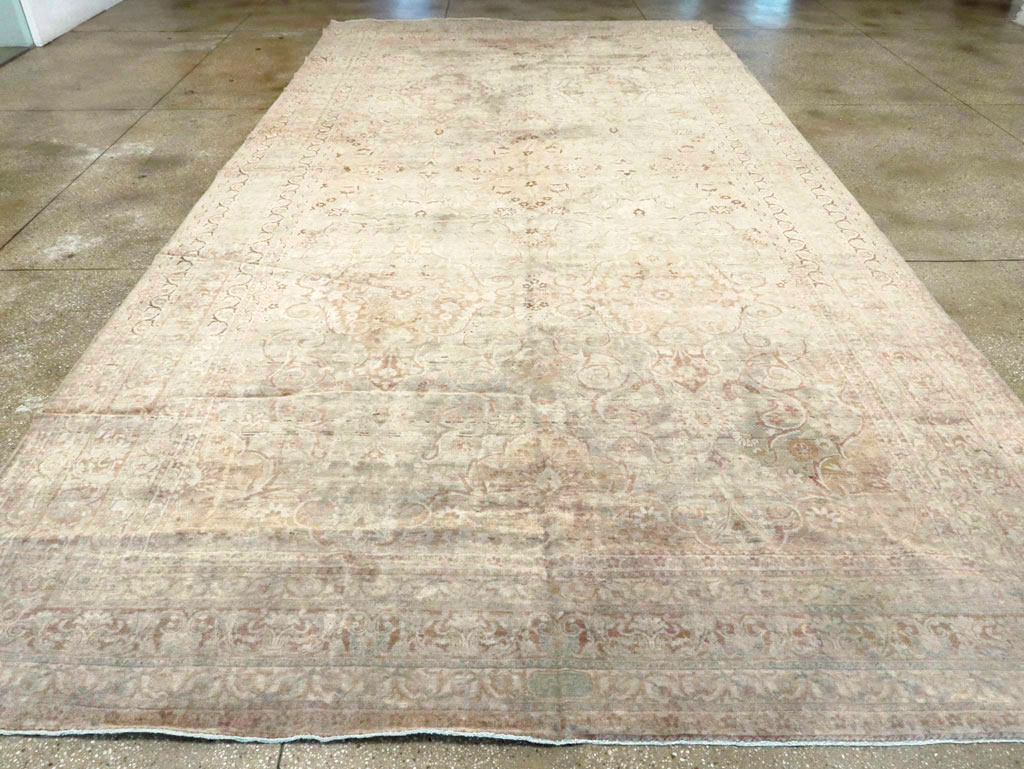 Antique Persian Lavar Kerman Carpet, No.14200 - Galerie Shabab