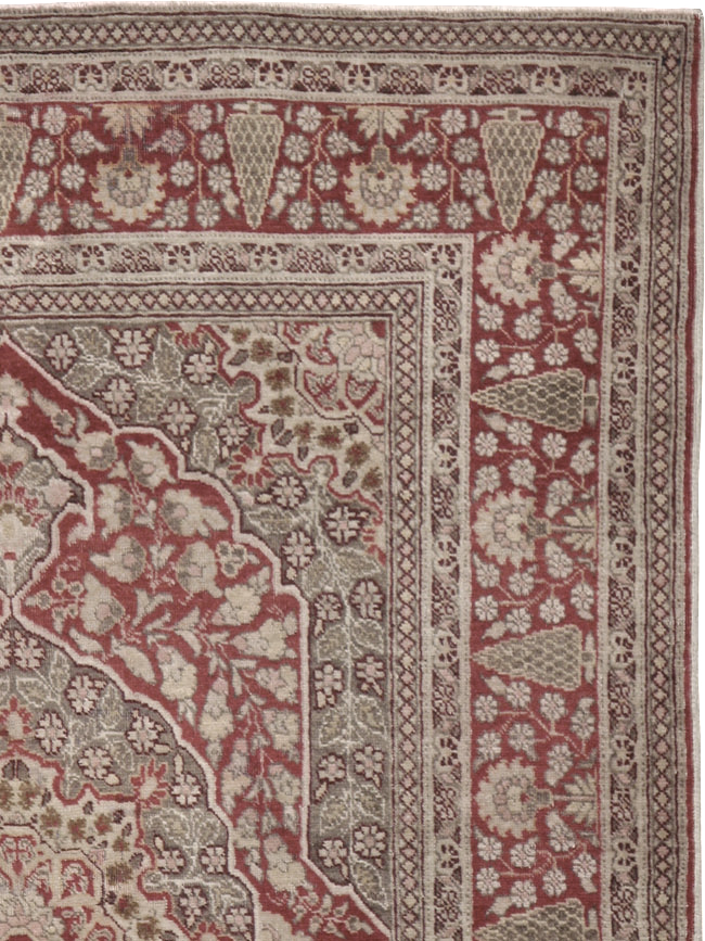 Antique Persian Tabriz Rug, No.14232 - Galerie Shabab