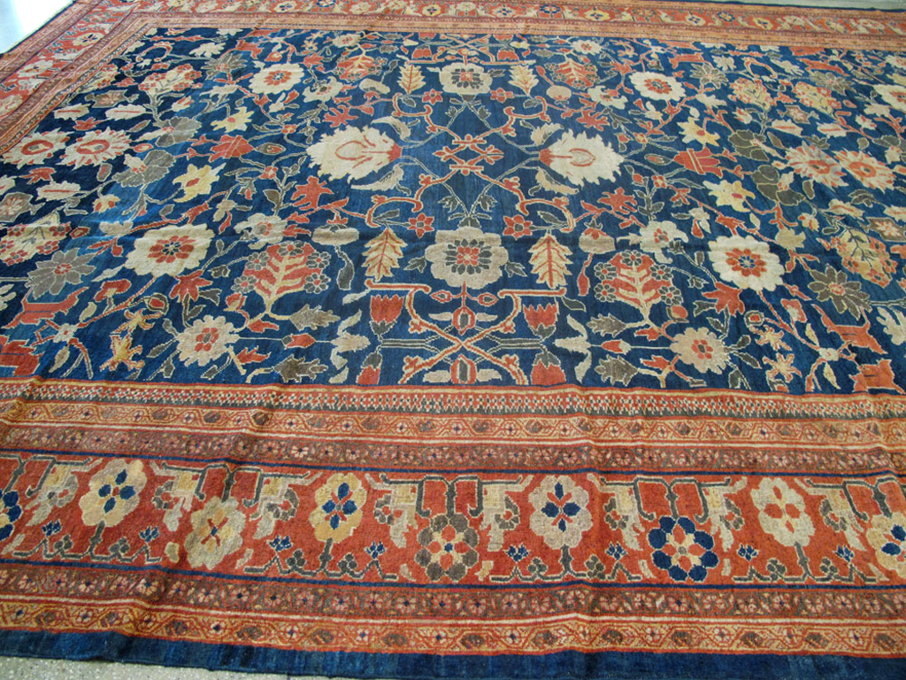 Antique Persian Sultanabad Carpet, No.14235 - Galerie Shabab