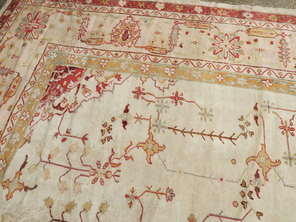 Antique Turkish Oushak Carpet, No.14236 - Galerie Shabab