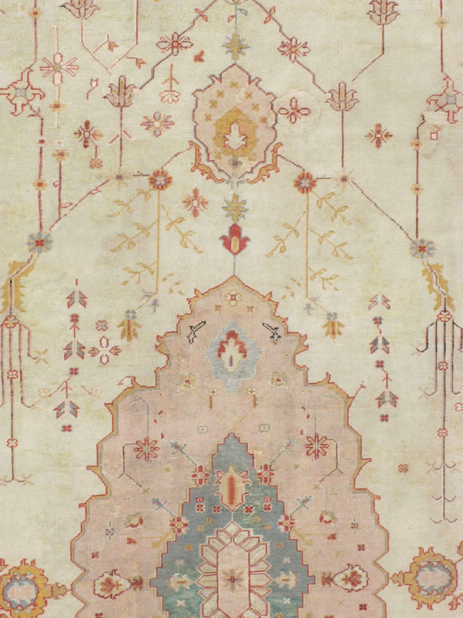 Antique Turkish Oushak Carpet, No.14236 - Galerie Shabab