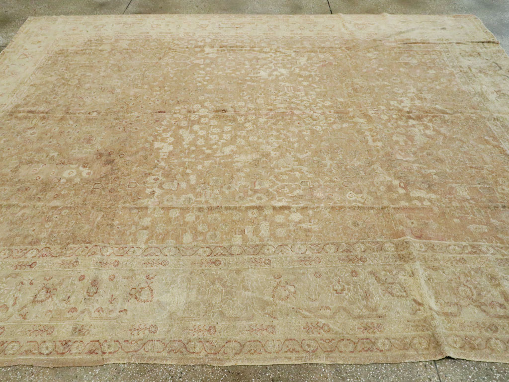 Antique Indian Lahore Carpet, No.14240 - Galerie Shabab