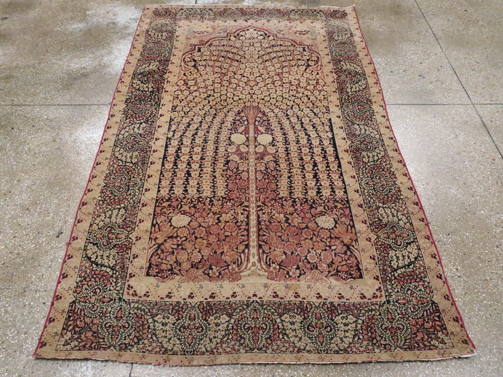 Antique Persian Lavar Kerman Rug, No.14258 - Galerie Shabab