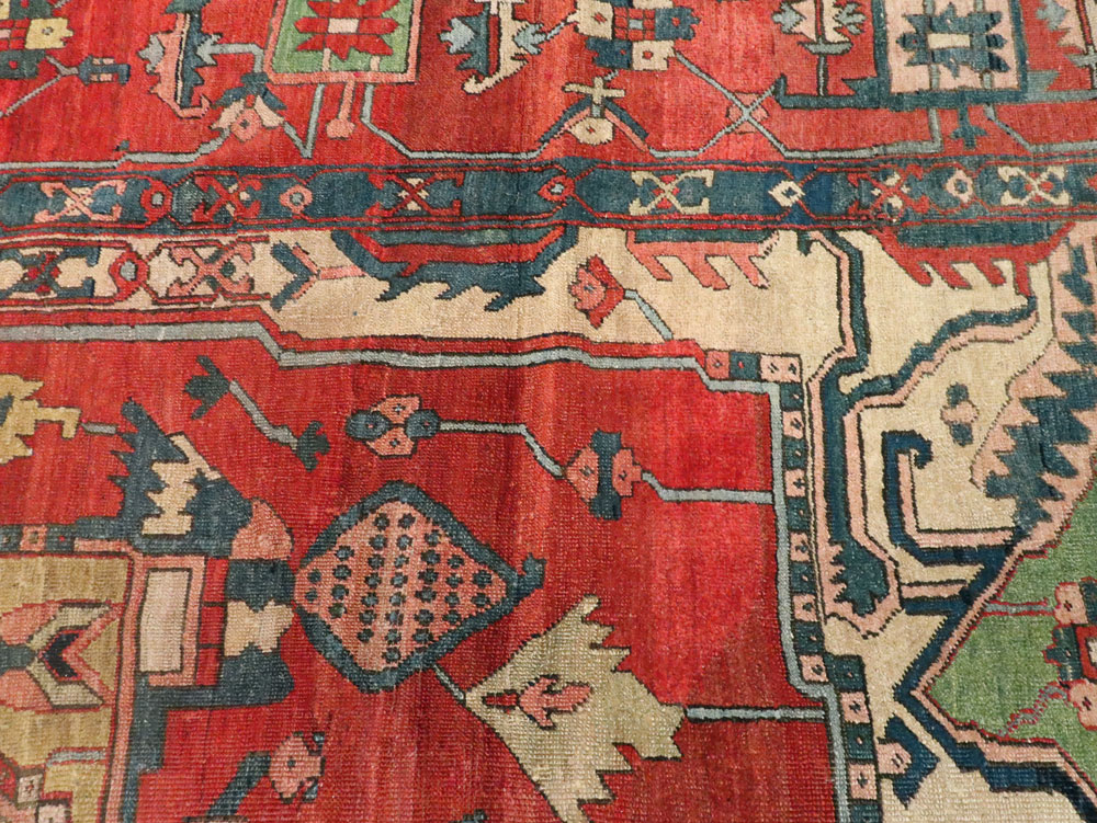 Antique Persian Heriz Carpet, No.14272 - Galerie Shabab