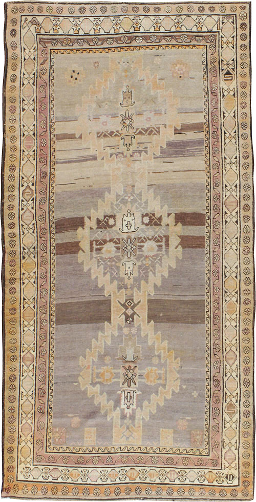 Antique Caucasian Karabagh Rug, No.14295 - Galerie Shabab
