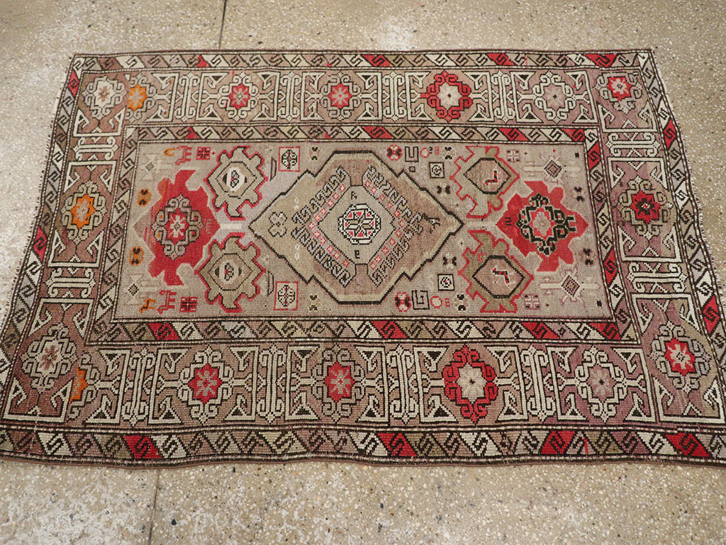 Antique  Caucasian Kazak Rug, No.14297 - Galerie Shabab