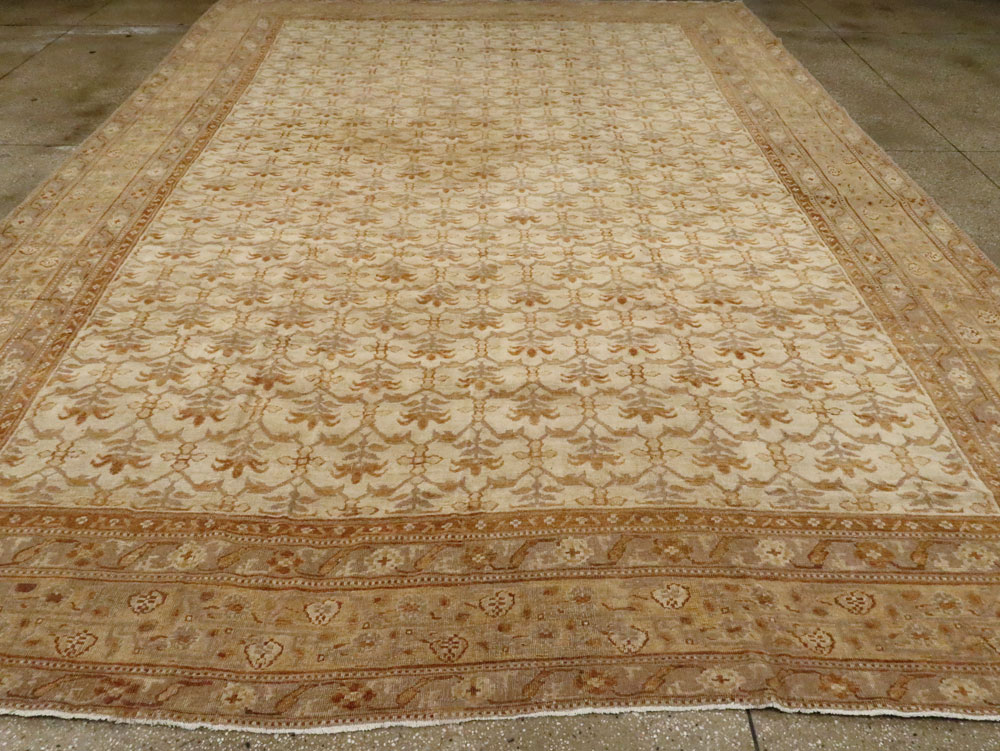 Antique Indian Agra Carpet, No.14300 - Galerie Shabab