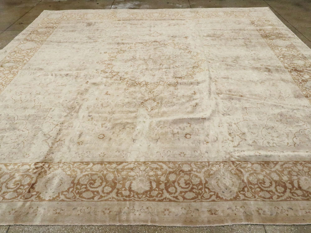 Vintage Persian Tabriz Square Carpet, No.14307 - Galerie Shabab