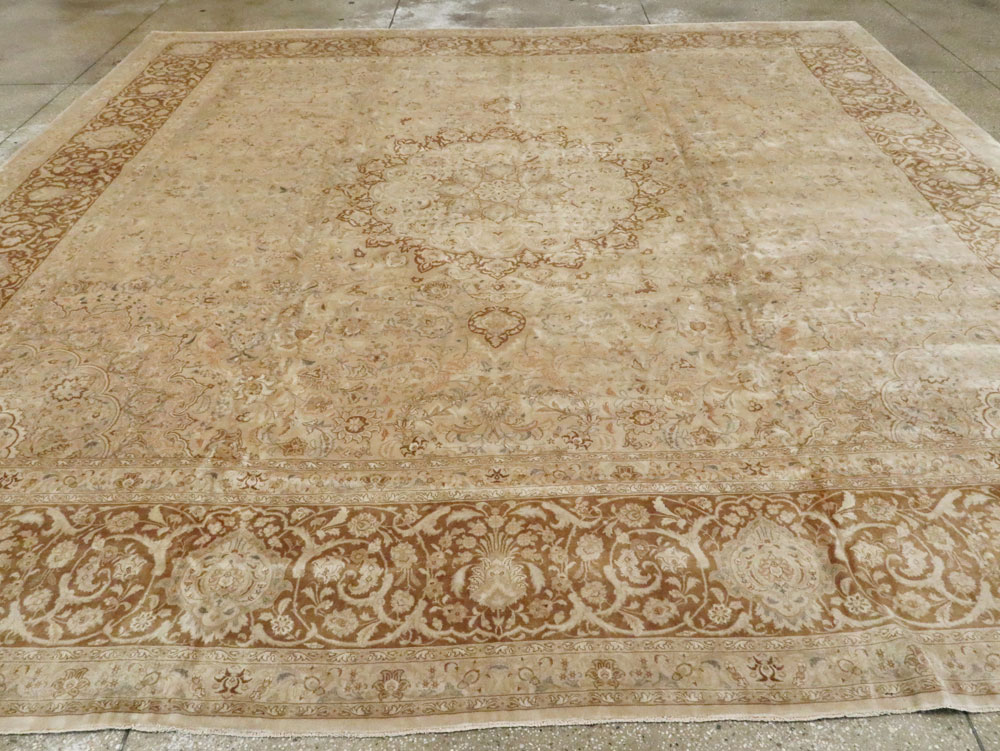 Vintage Persian Tabriz Square Carpet, No.14307 - Galerie Shabab