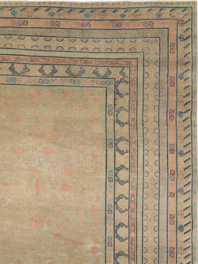 Antique East Turkestan Khotan Oversize Carpet, No.14309 - Galerie Shabab