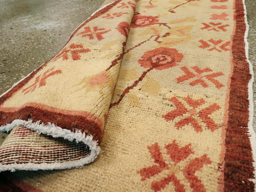 Vintage Turkish Anatolian Throw Rug, No.14326 - Galerie Shabab