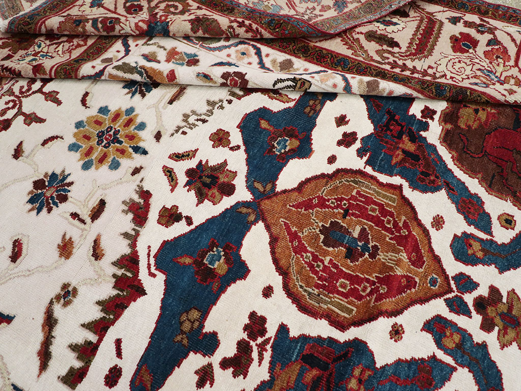 Antique Persian Sultanabad Large Room Size Carpet, No.14336 - Galerie Shabab