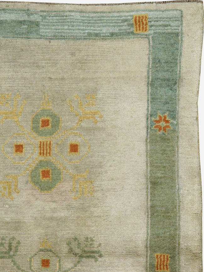Antique Oushak Rug, No.14361 - Galerie Shabab