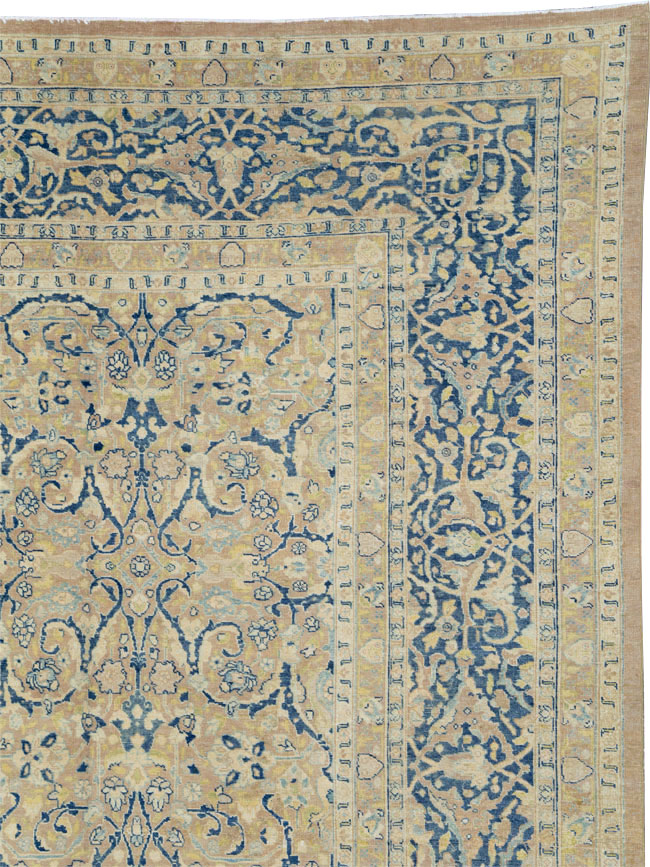 Antique Persian Tabriz Carpet, No.14385 - Galerie Shabab