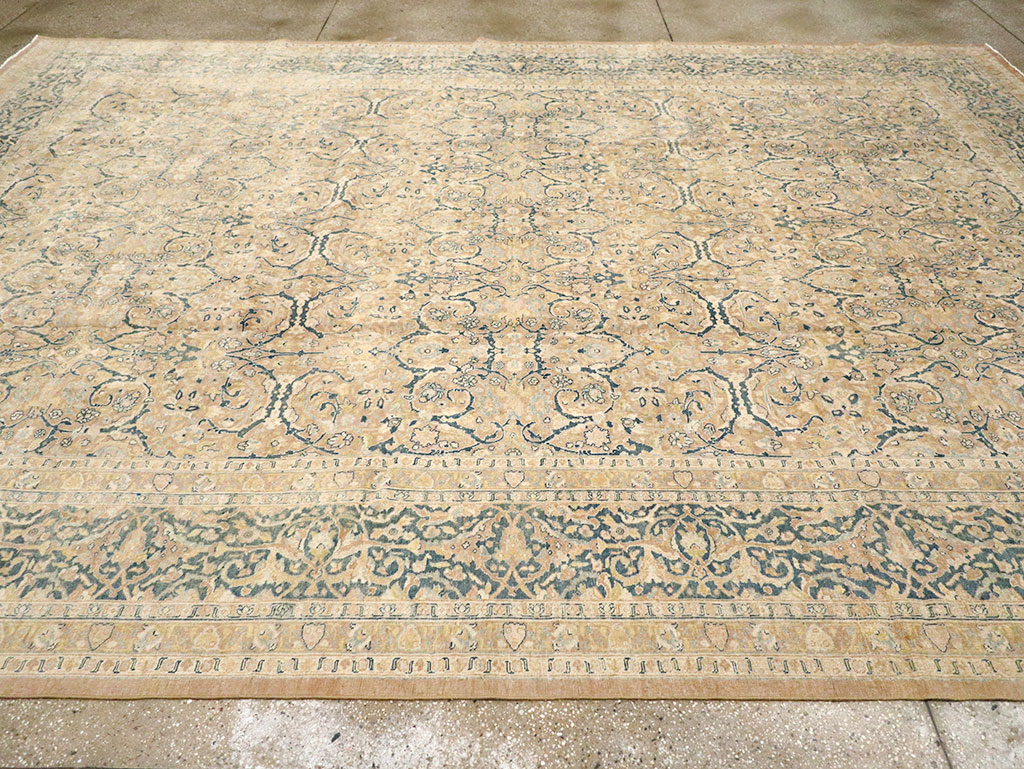 Antique Persian Tabriz Carpet, No.14385 - Galerie Shabab