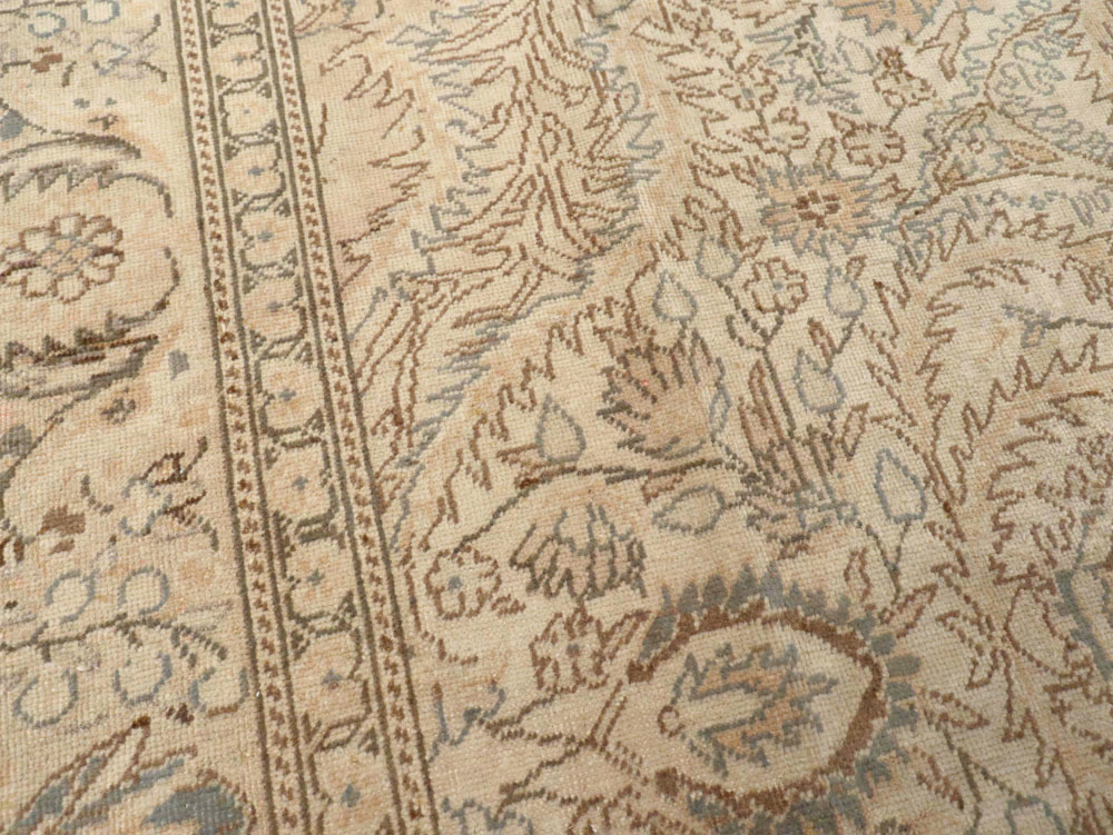Vintage Turkish Sivas Carpet, No.14404 - Galerie Shabab