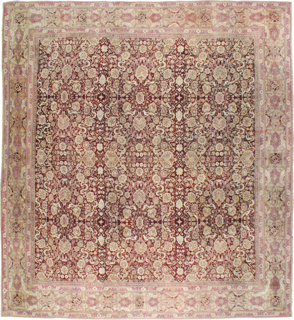 Antique Indian Agra Square Carpet, No.14425 - Galerie Shabab