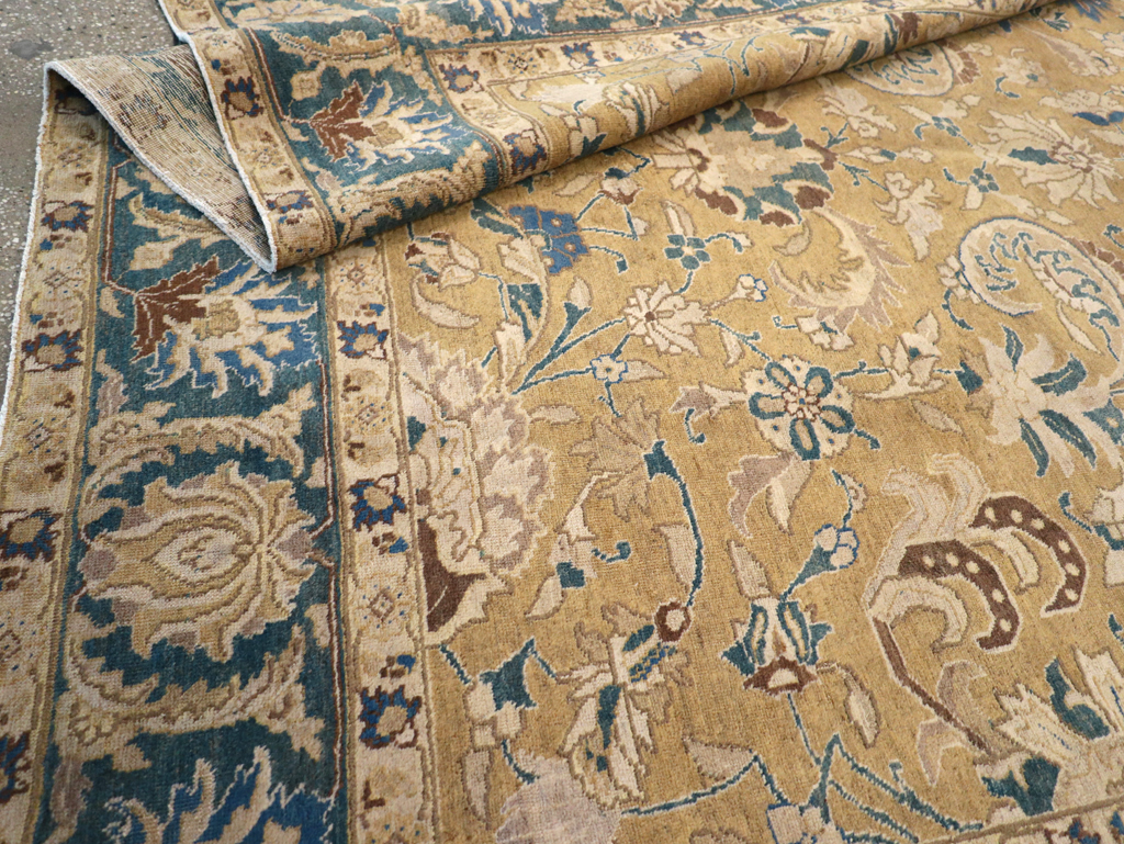 Antique Persian Tabriz Carpet, No.14431 - Galerie Shabab