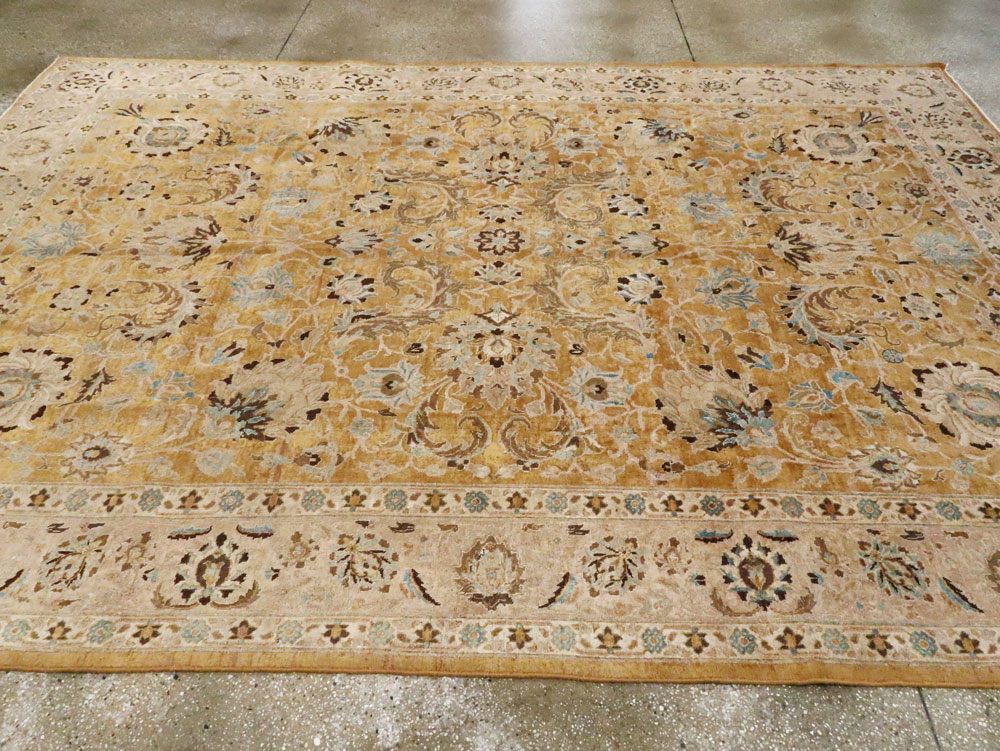 Antique Persian Tabriz Carpet, No.14435 - Galerie Shabab