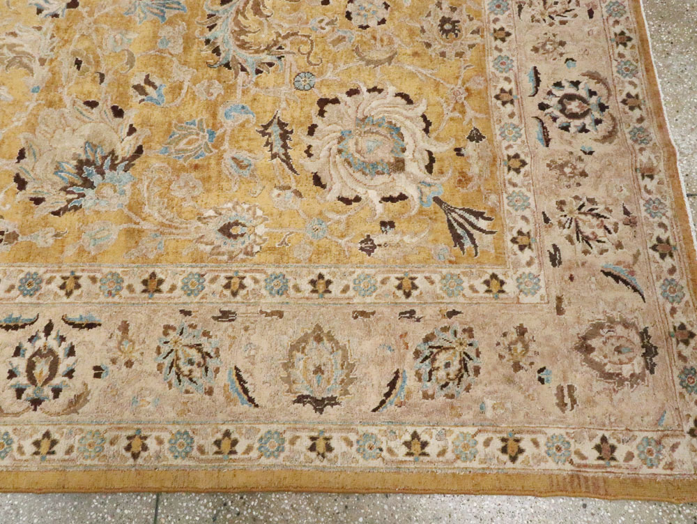 Antique Persian Tabriz Carpet, No.14435 - Galerie Shabab
