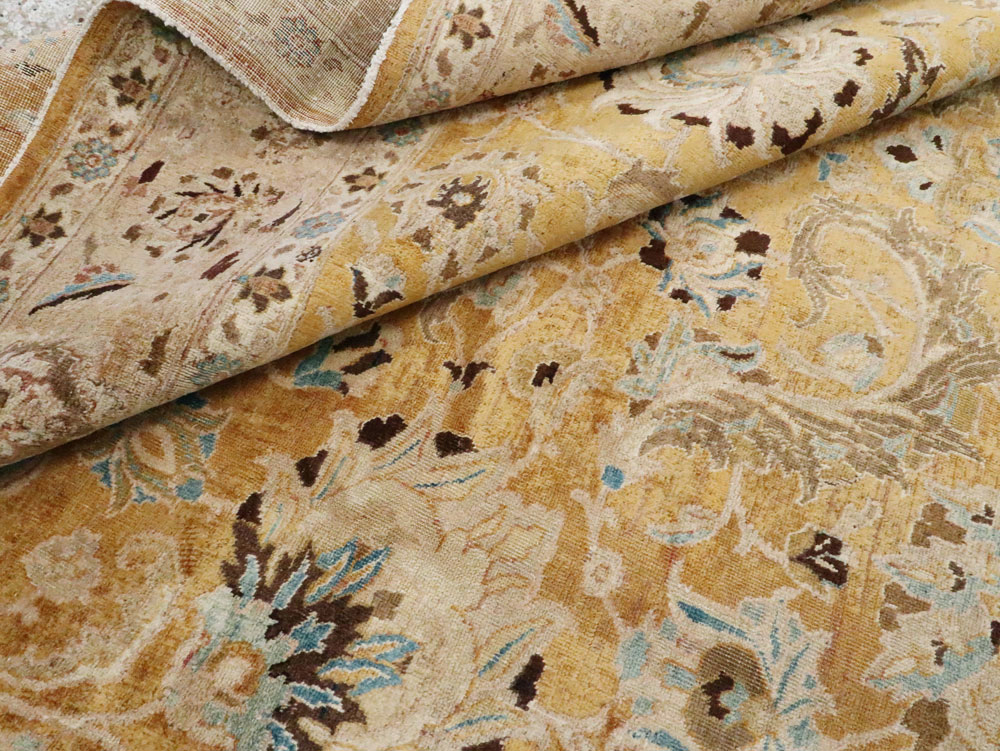 Antique Persian Tabriz Carpet, No.14435 - Galerie Shabab